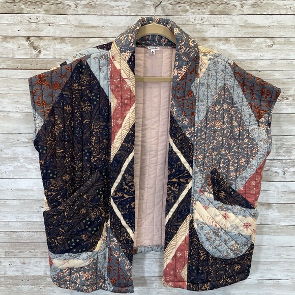 En Créme Jackets & Blazers - En Creme Womens S Vest Patchwork Quilted Boho Open Front Grannycore Pockets